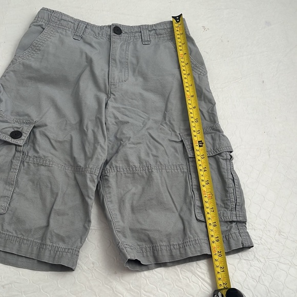 Urban Pipeline gray adjustable waist cargo shorts - Picture 5 of 8